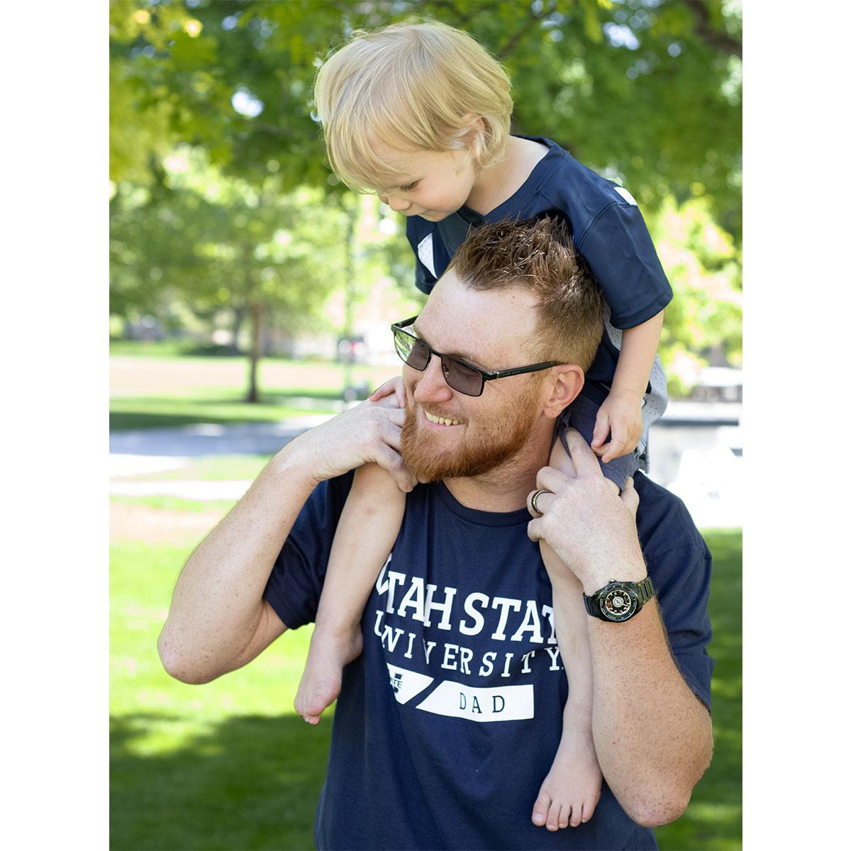Men's Utah State University U-State Dad T-Shirt navy blue